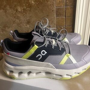 ON Women's CloudHorizon Sneakers - Gray and Yellow